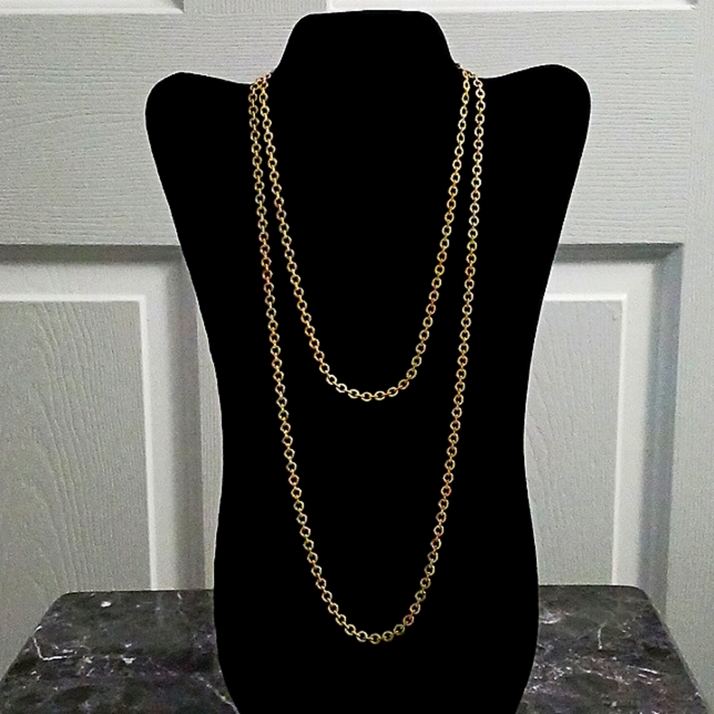 Gold Tone Rollo Necklace - Picture 2 of 5